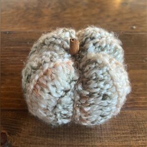 baby handmade knit pumpkin 🧶